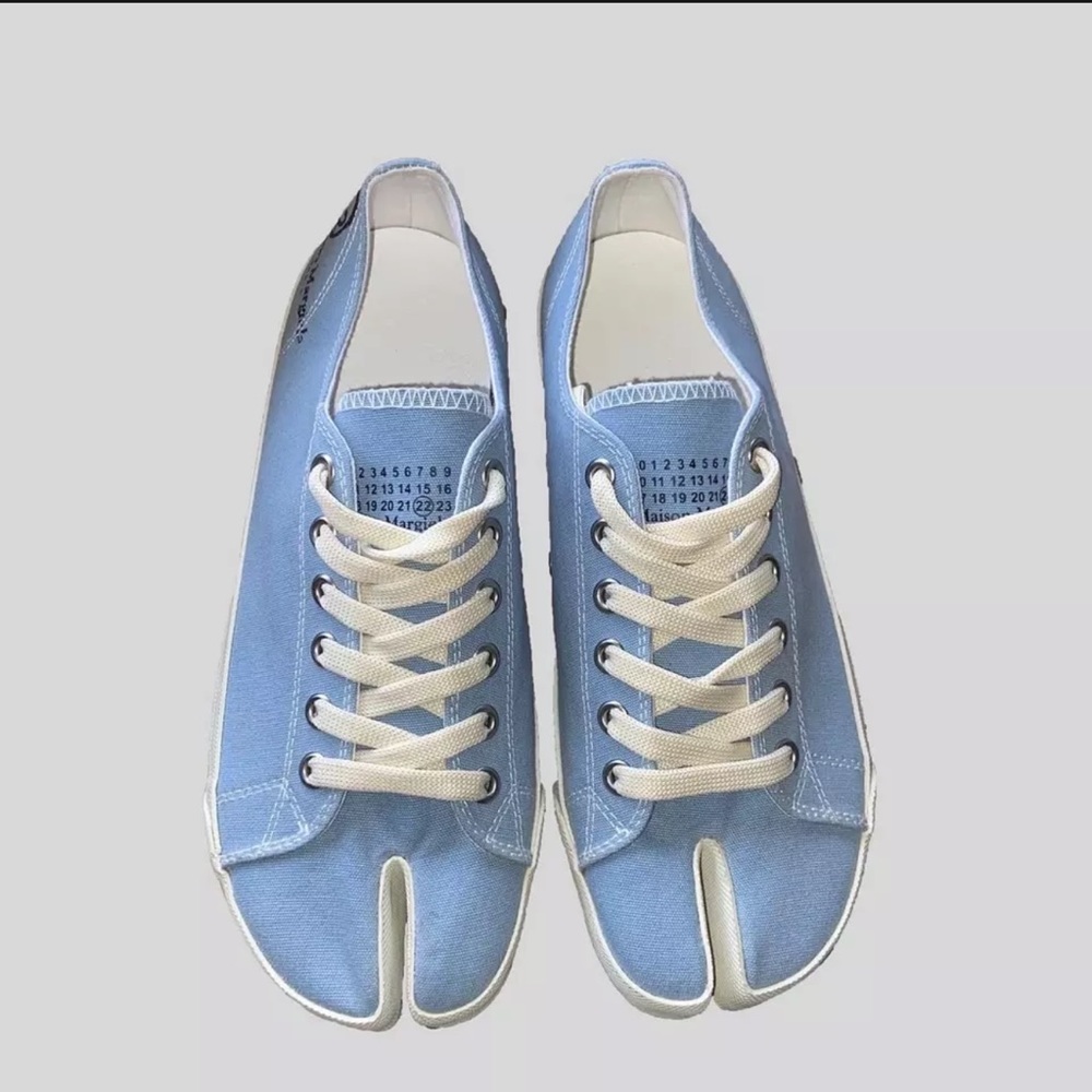 Blue Maison Margiela tabi sneakers